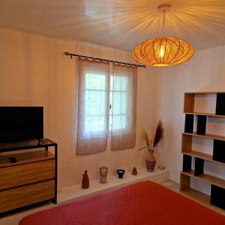 Bed and Breakfast Lou Mouli Di Baou Labeaume Zewnętrze zdjęcie