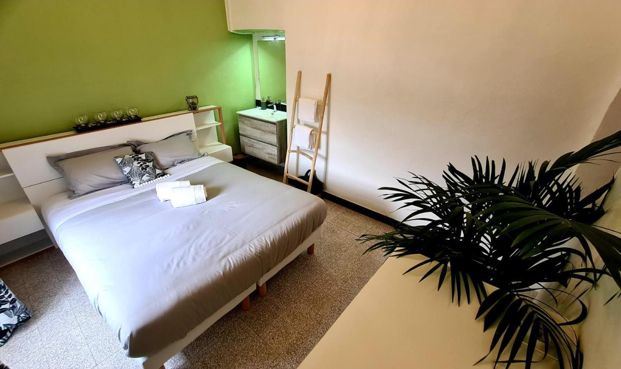 Bed and Breakfast Lou Mouli Di Baou Labeaume Zewnętrze zdjęcie