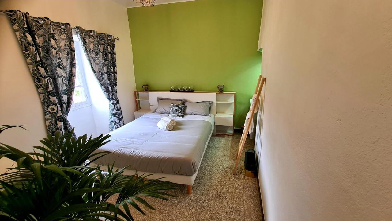 Bed and Breakfast Lou Mouli Di Baou Labeaume Zewnętrze zdjęcie