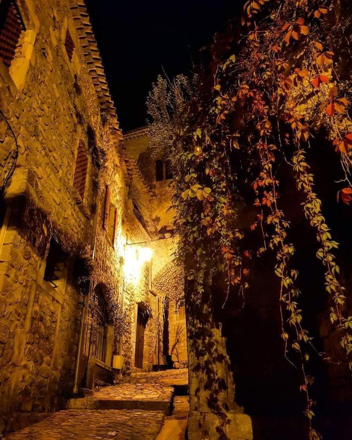 Bed and Breakfast Lou Mouli Di Baou Labeaume Zewnętrze zdjęcie