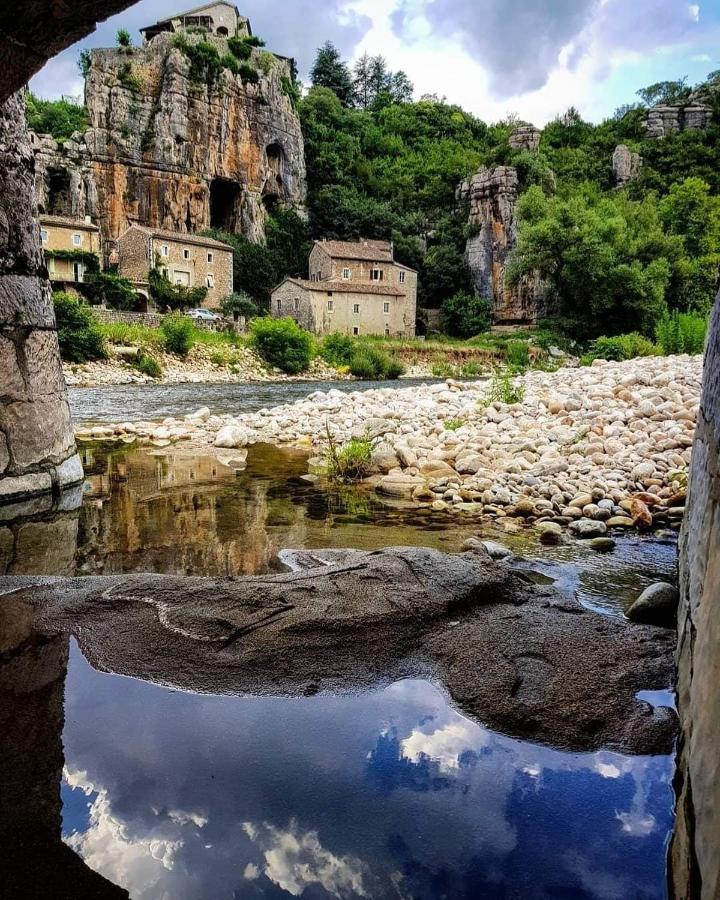 Bed and Breakfast Lou Mouli Di Baou Labeaume Zewnętrze zdjęcie
