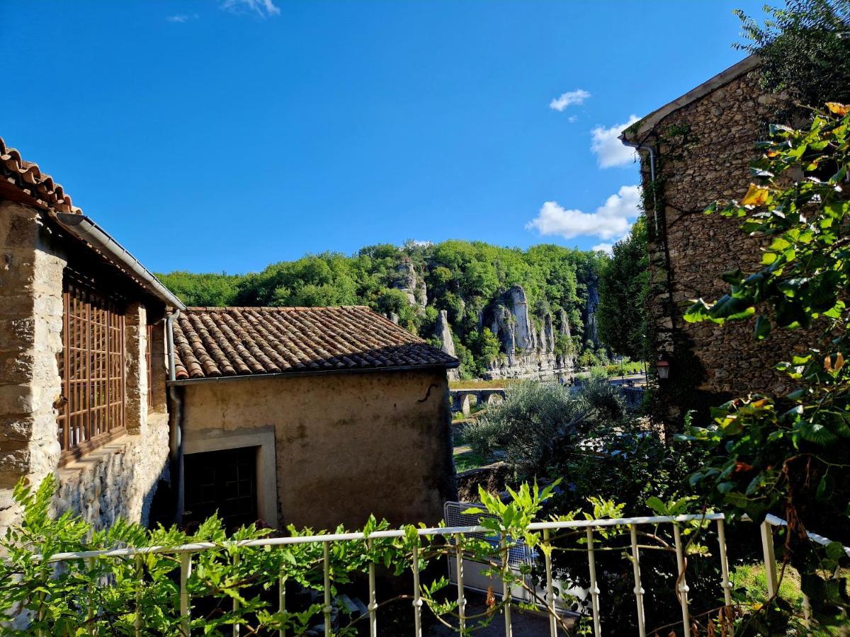 Bed and Breakfast Lou Mouli Di Baou Labeaume Zewnętrze zdjęcie