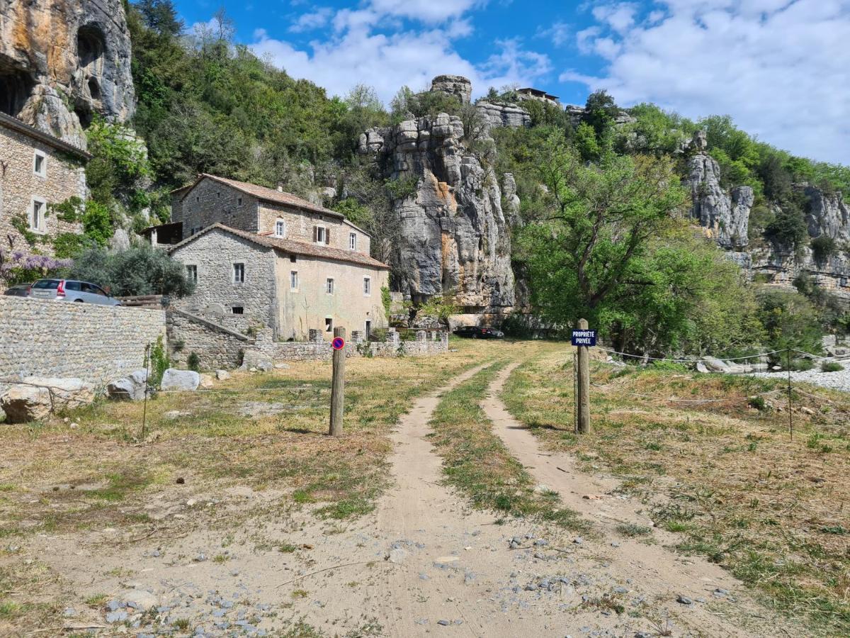 Bed and Breakfast Lou Mouli Di Baou Labeaume Zewnętrze zdjęcie